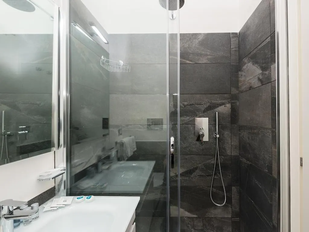 *** Guest house Arch Rome Suites Italy