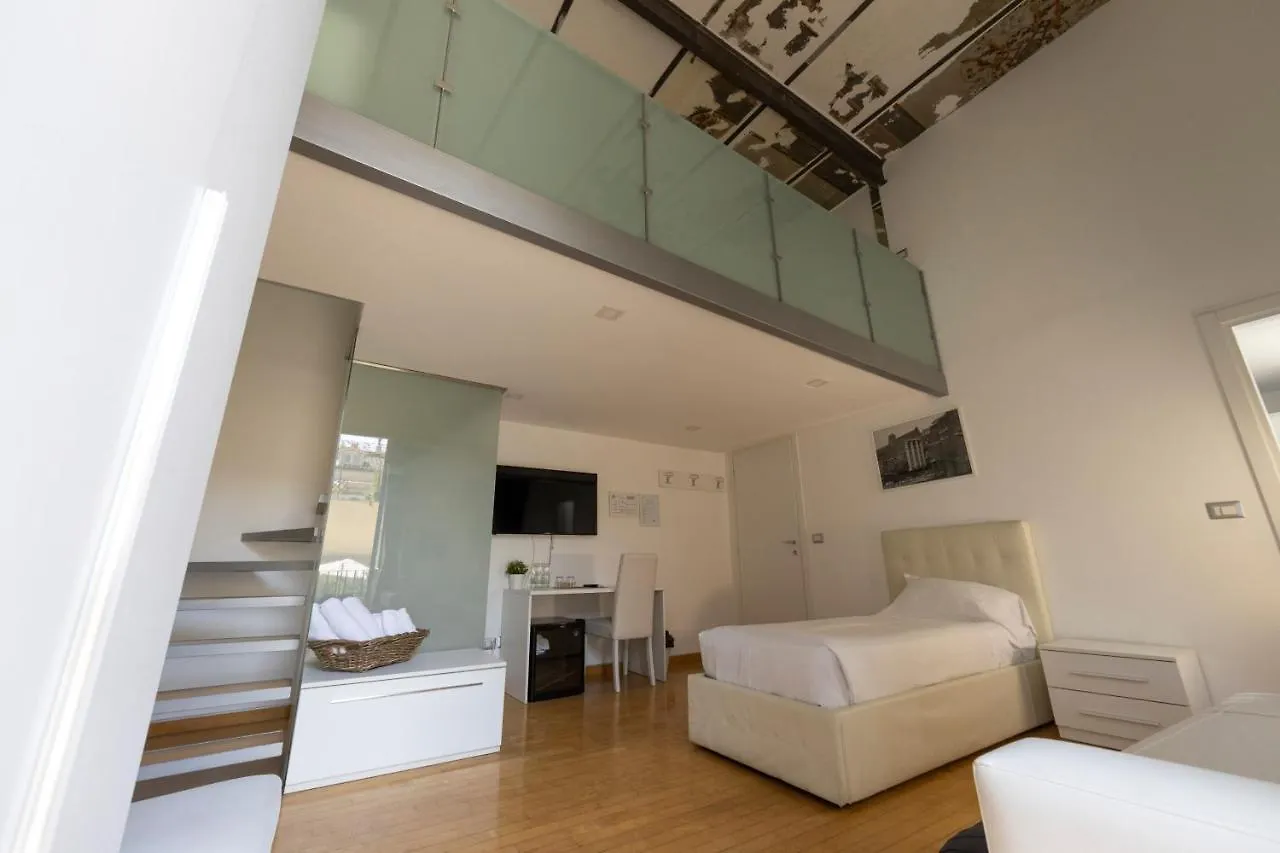 Arch Rome Suites 3*,