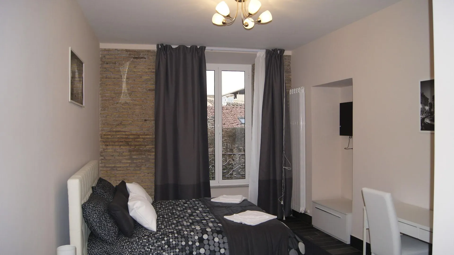 Arch Rome Suites 3*,  Italia