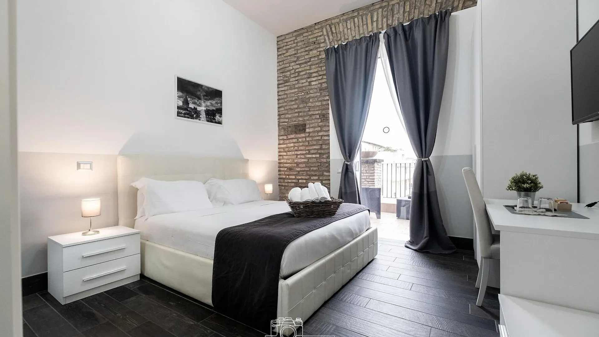 Arch Rome Suites Italy