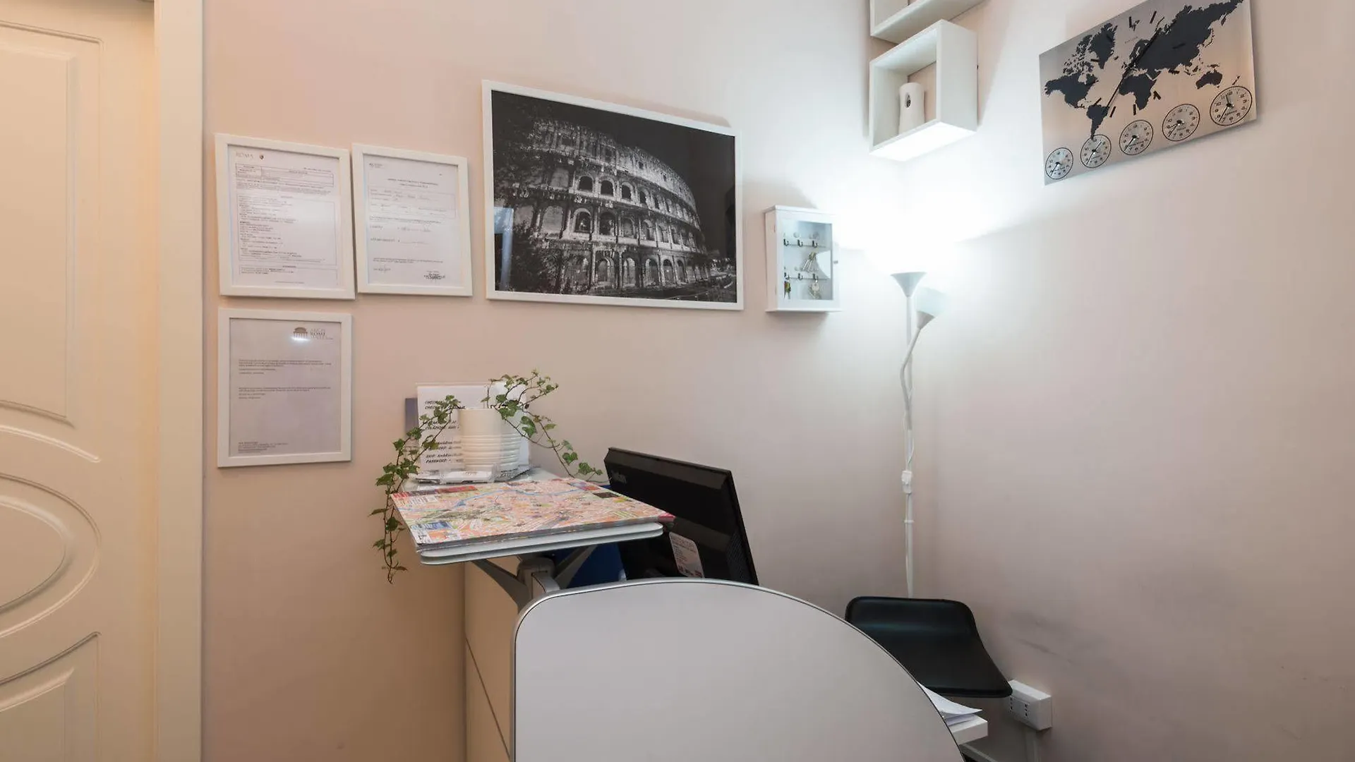 Arch Rome Suites